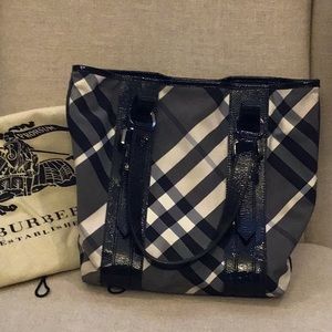 Burberry tote